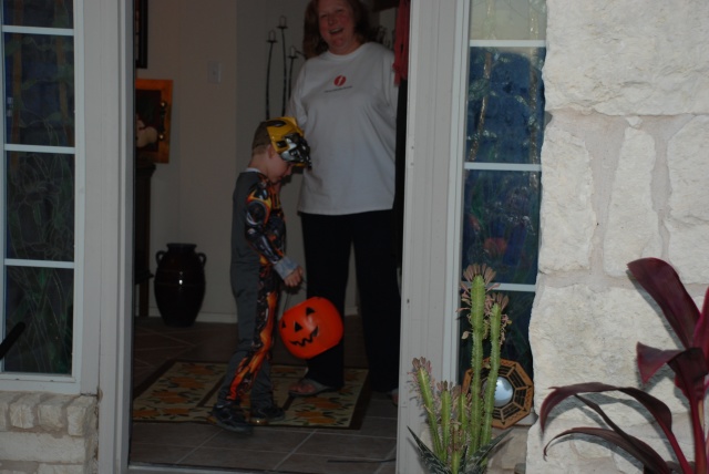 2009-10-31-09 HALLOWEEN IAN SYDNEY.jpg